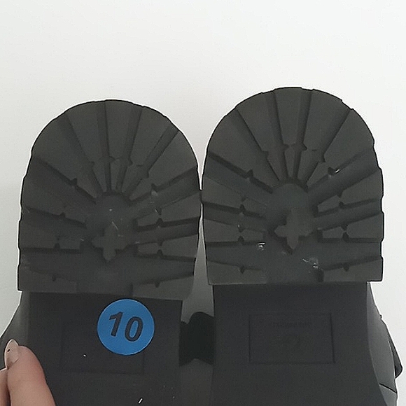 G by Guess Shoes Women's Size 10 Mary Jane Chunky Heel Buckle Strap Black Y2K - Picture 8 of 10